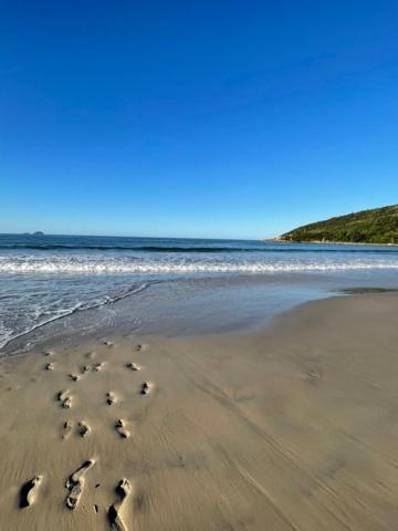 Maresia Junto Ao Mar, Trilhas E Aventura * Florianópolis